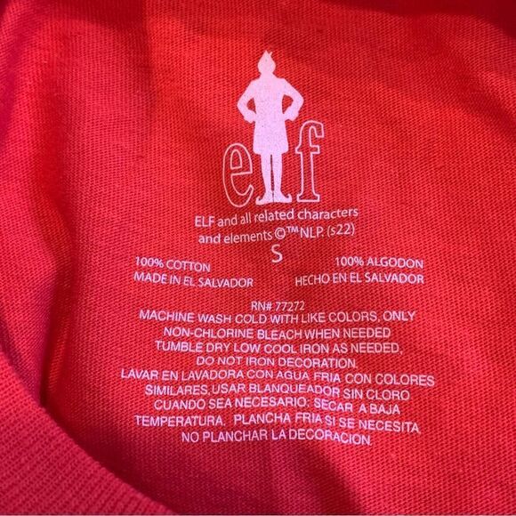 Raised By Elves Christmas Tee Size Small - Picture 6 of 8